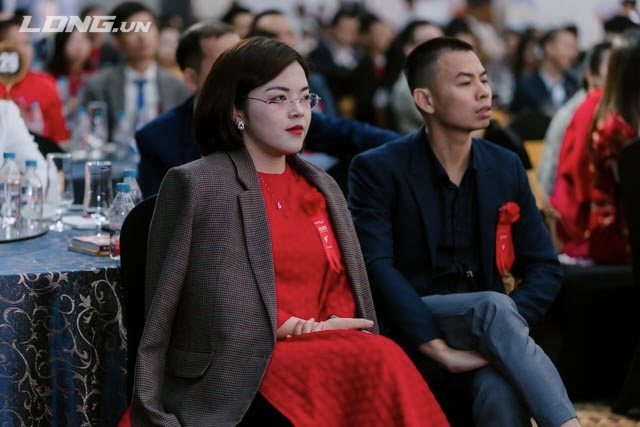 Duyên và tôi có cơ hội quen biết nhau trong một cộng đồng học tập dành cho doanh nhân