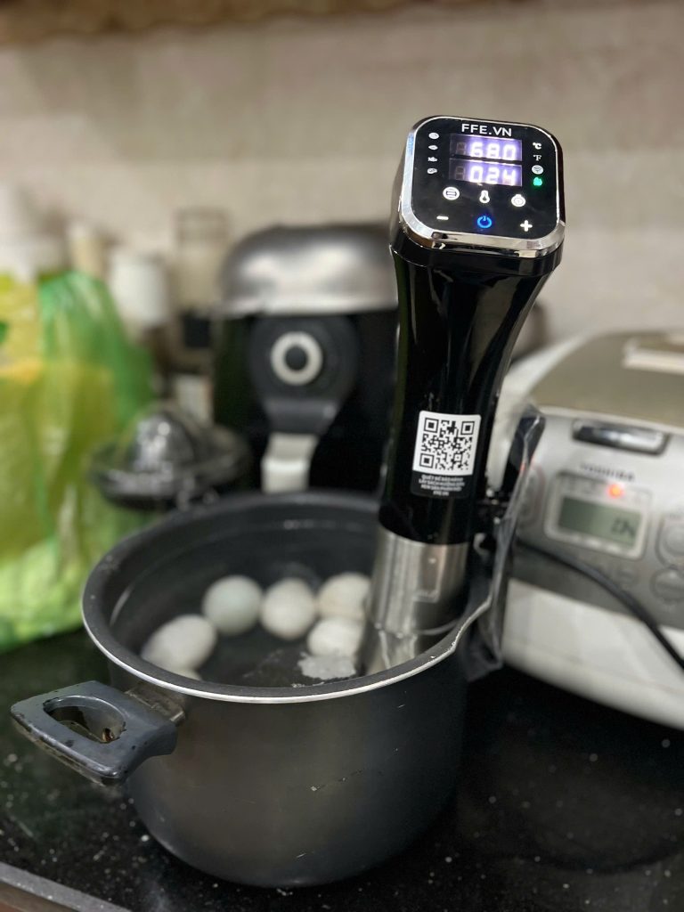 GIAN BẾP CỦA ANH CHIẾN